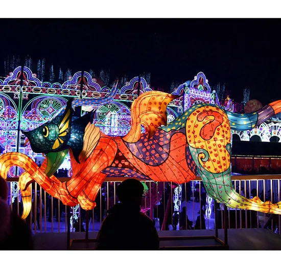 Chinese Motif Light Manufacturer Custom Festival Decoration Cartoon Theme Silk LED Animal Lanterns 